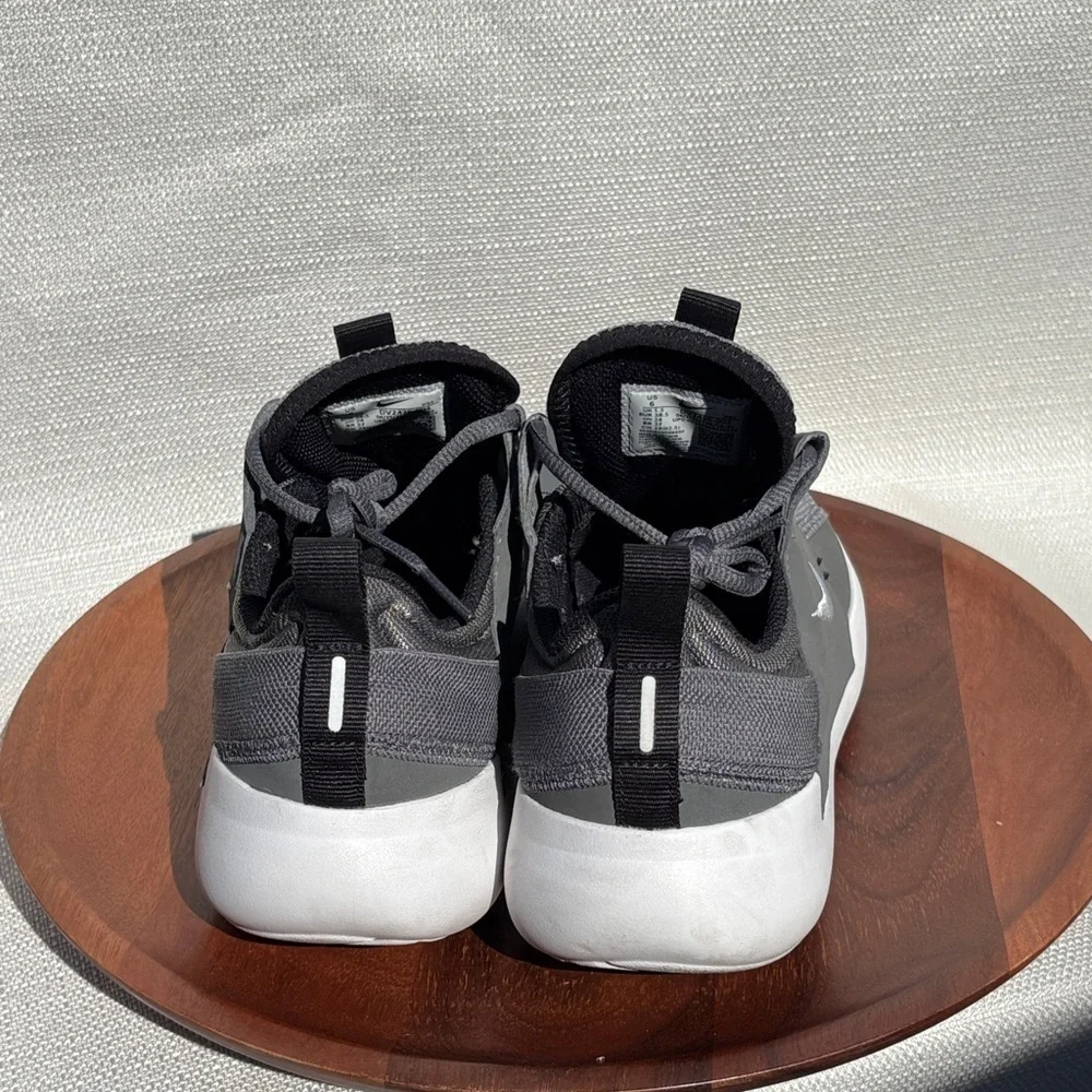 Nike E-Series AD Casual Sneakers Gray Athletic Shoes